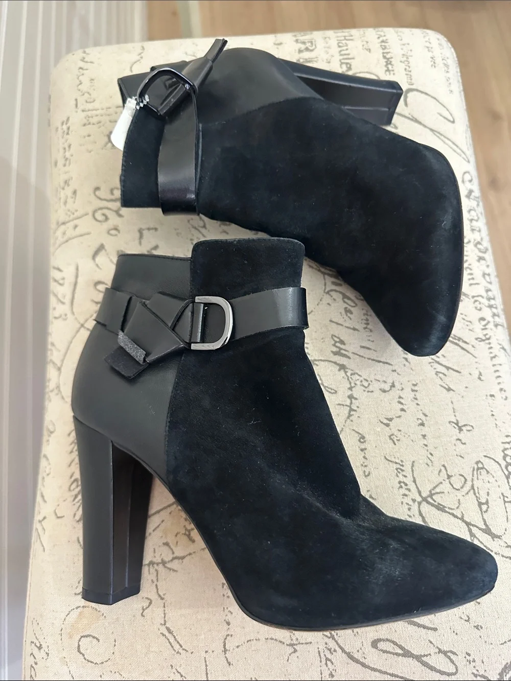 White House Black Market Women’s Black Suede Leather Ankle Boot Detail 6